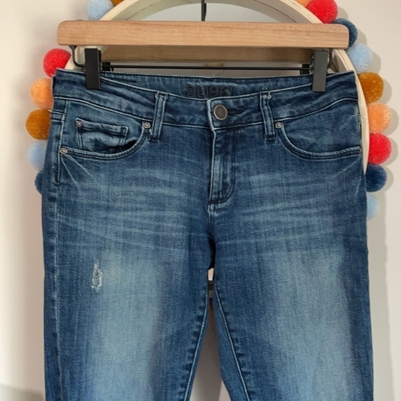 DL1961 Riley Boyfriend Jeans - Picture 4 of 9